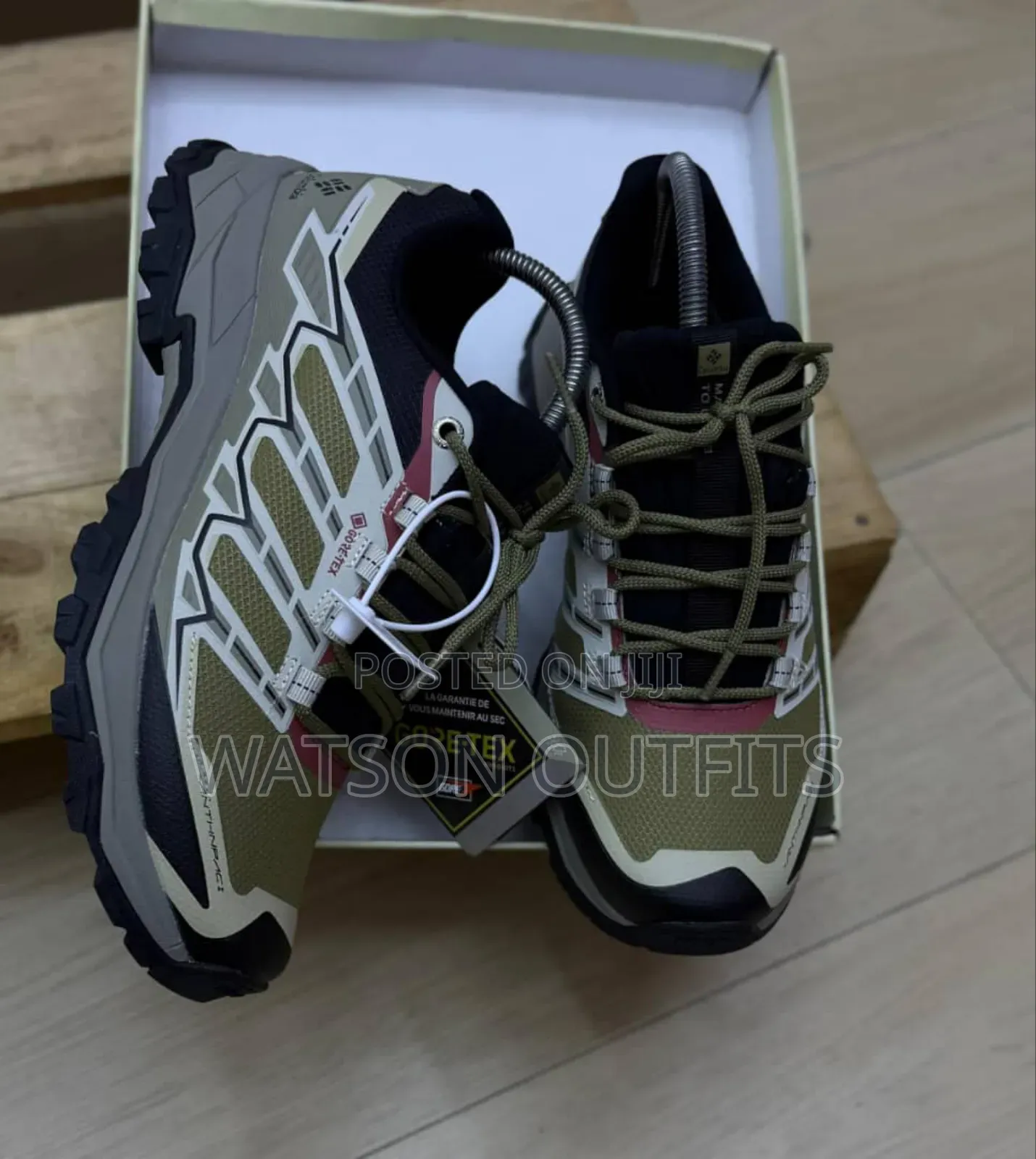 Men's Shoes Vya Leather Materials Vya Goretex Brand