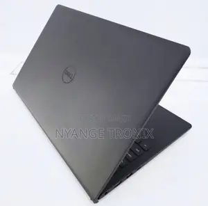New Laptop Dell Vostro 3520 8GB Intel Core I7 SSD 512GB
