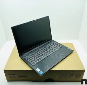New Laptop Lenovo V15 8GB Intel Core I5 SSD 1T