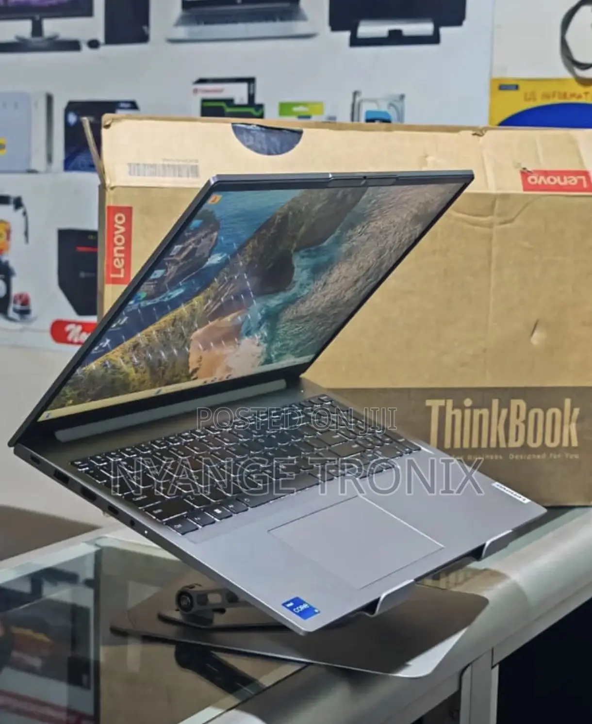 New Laptop Lenovo ThinkBook 15 8GB Intel Core I5 SSD 512GB