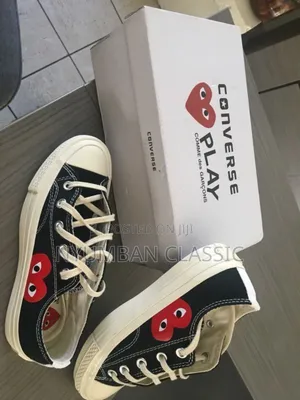 Converse Playboy