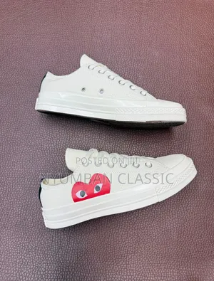 Converse Playboy