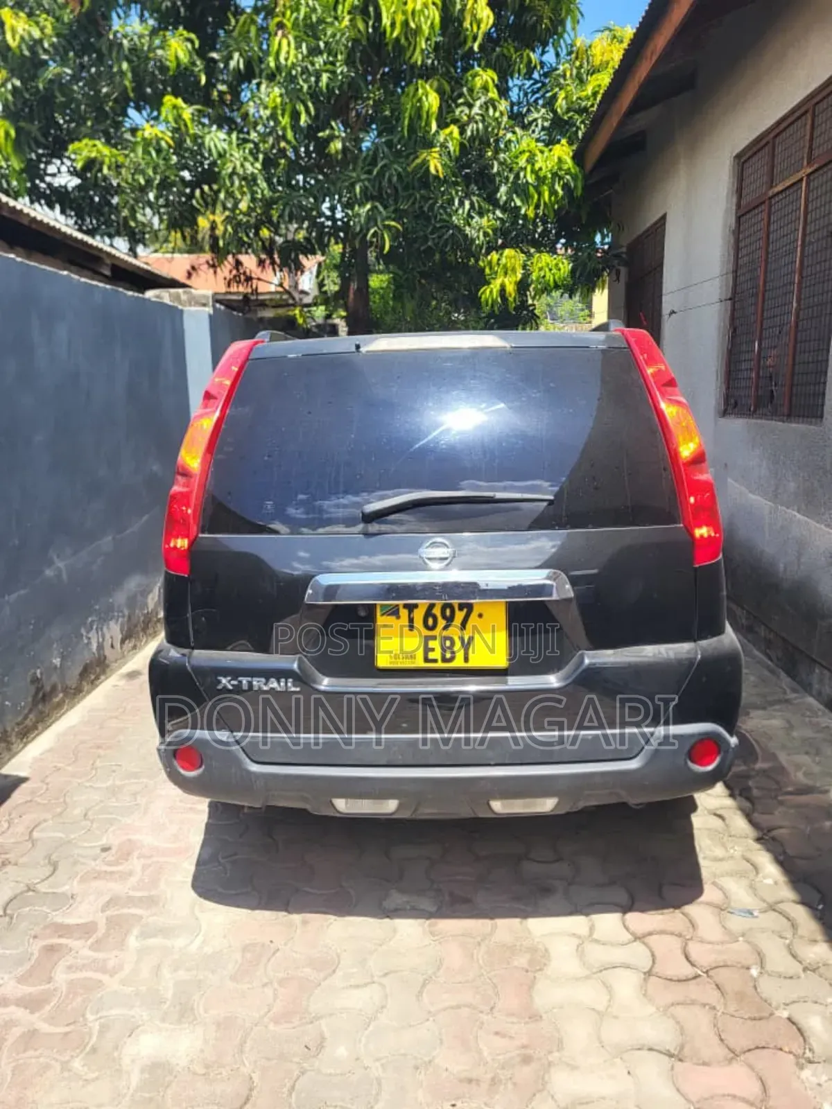 Nissan X-Trail 2.0 2008 Black