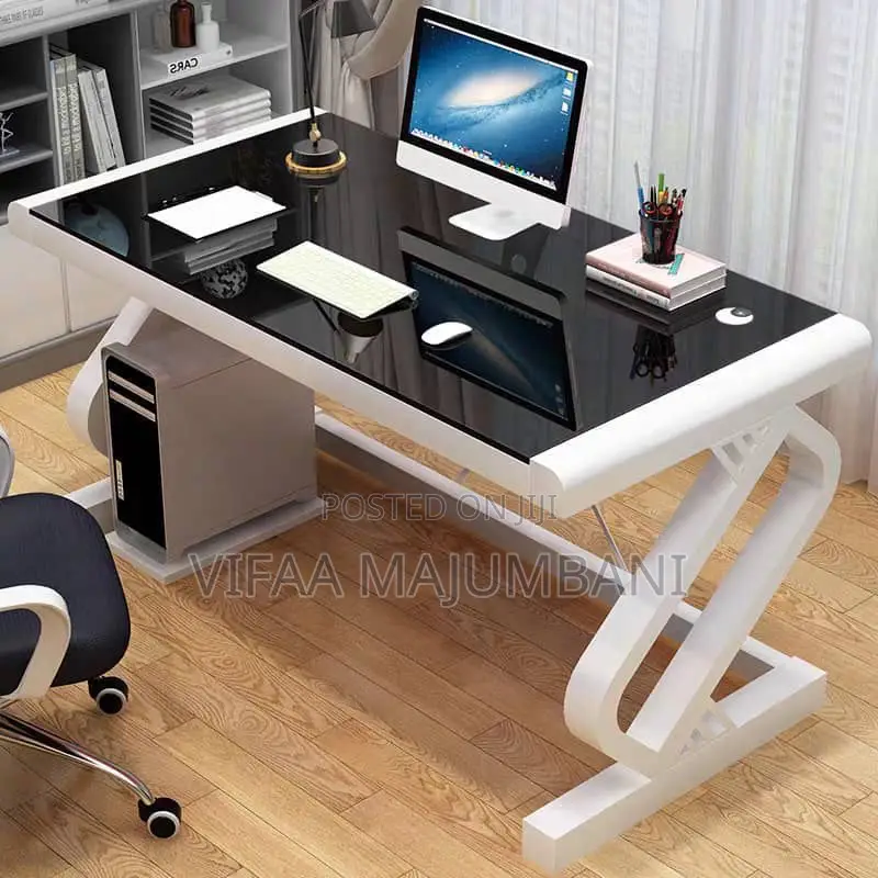 Classic Table