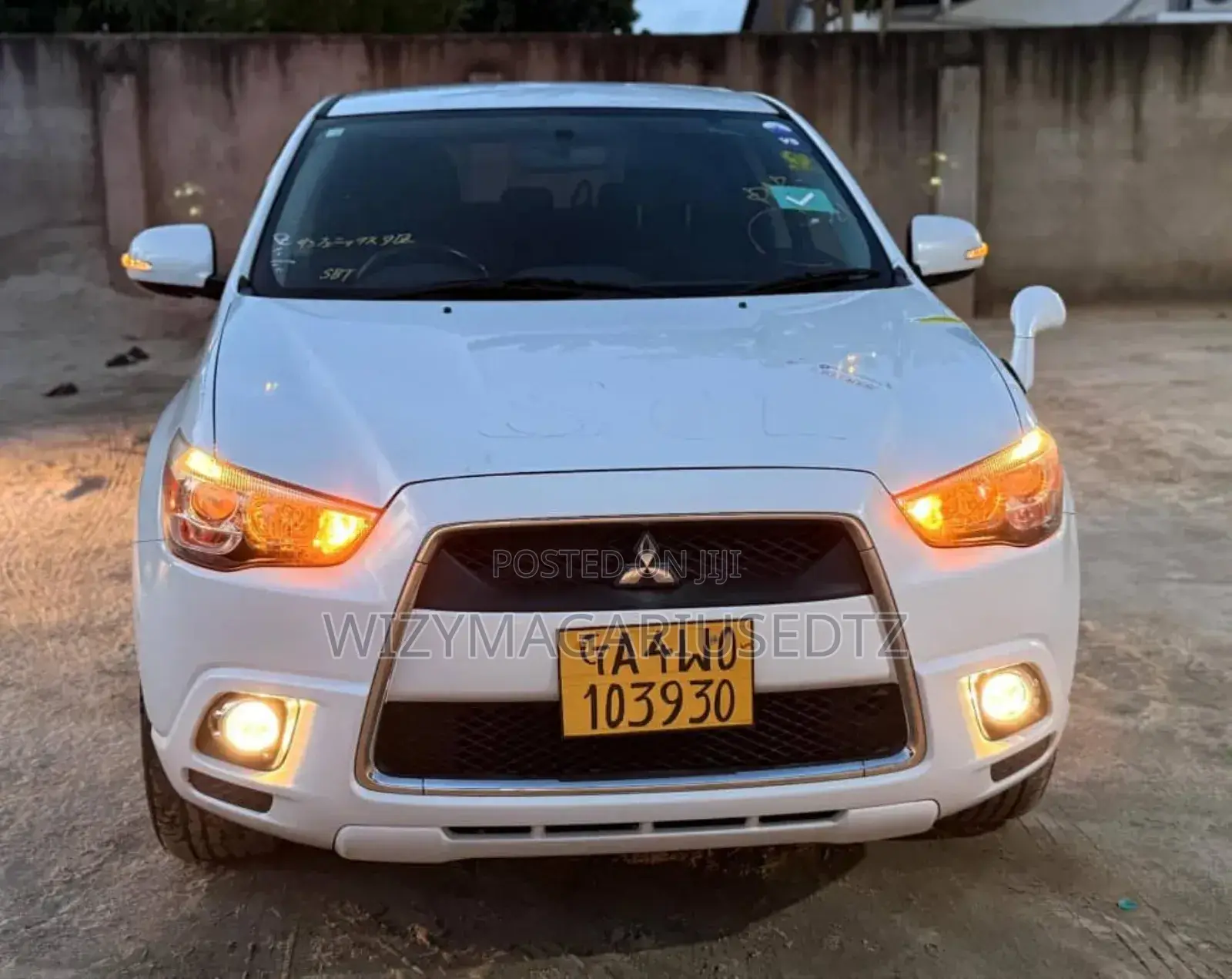 Mitsubishi RVR 2.0 2012 Off white