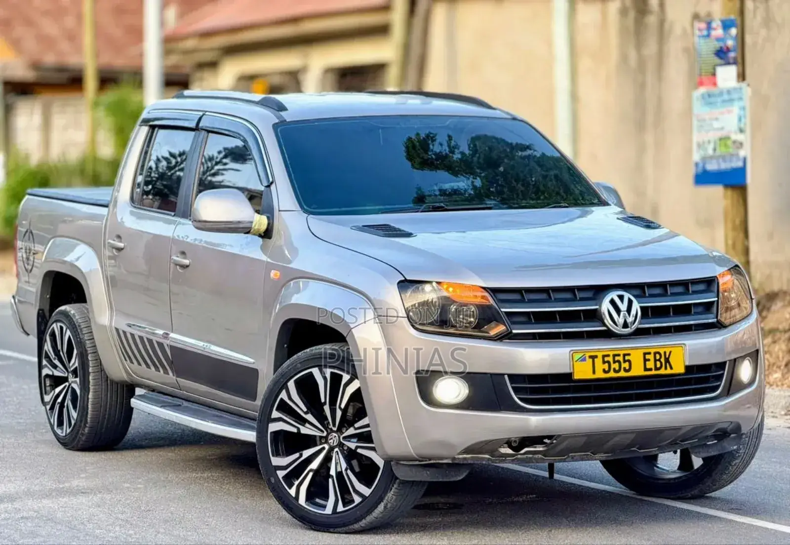 Volkswagen Amarok 2011 Gray