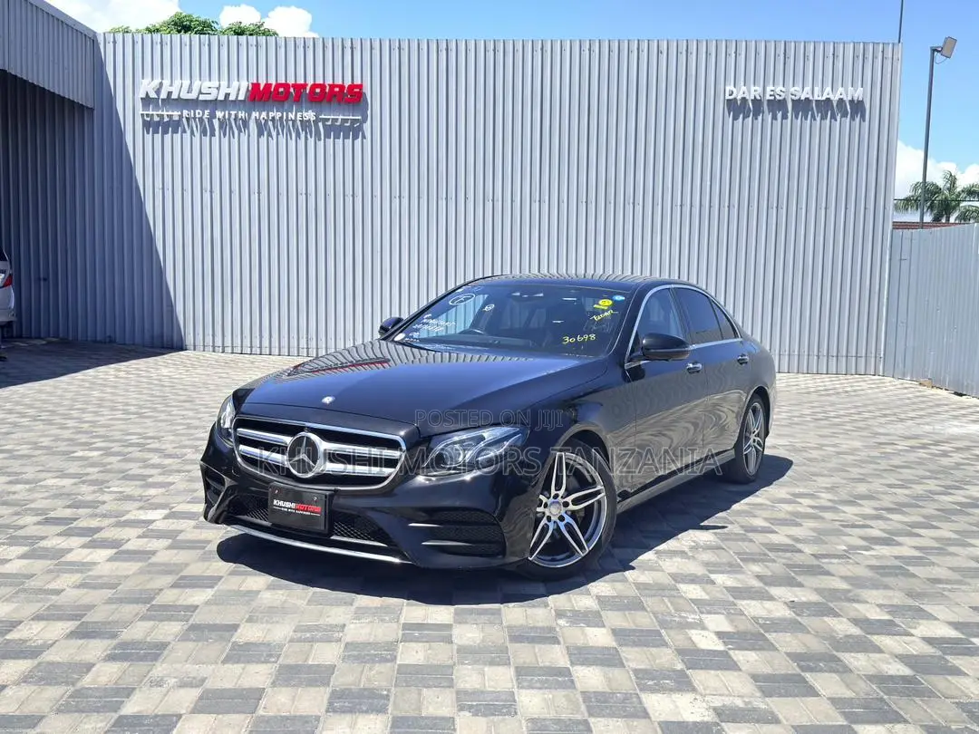 Mercedes-Benz E250 2017 Black