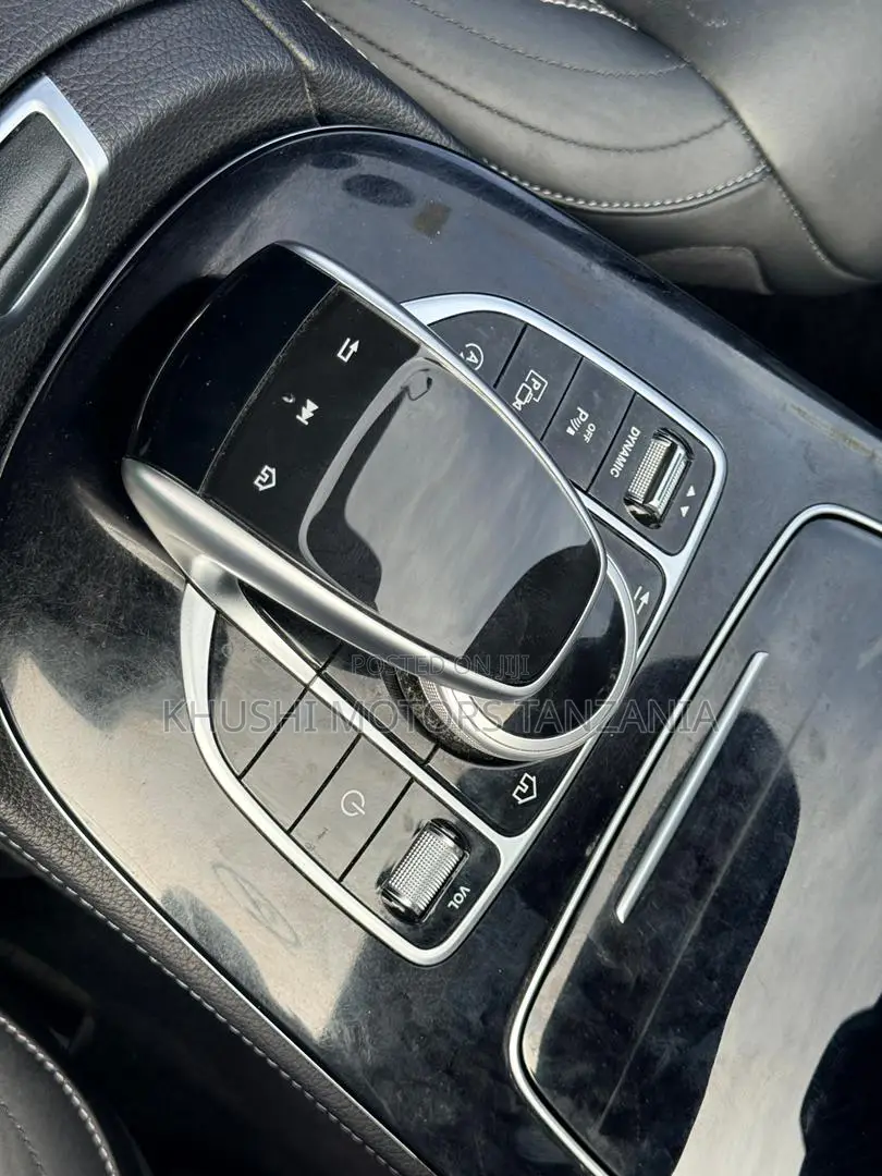 Mercedes-Benz E250 2017 Black