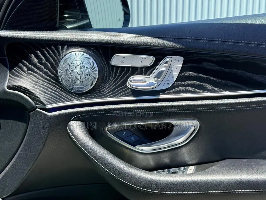 Mercedes-Benz E250 2017 Black