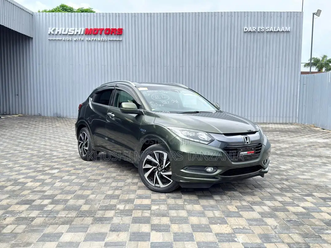 Honda Vezel 2015 Green