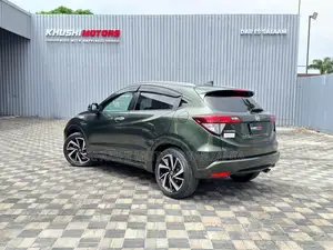 Honda Vezel 2015 Green