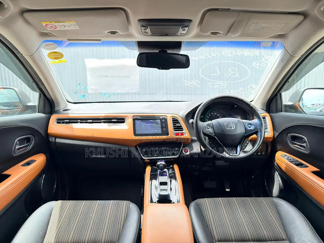 Honda Vezel 2015 Green