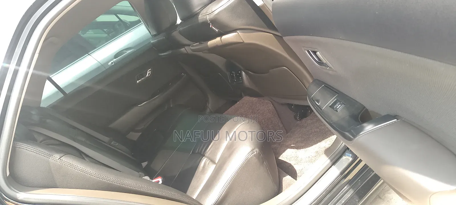 Toyota Crown 2009 Black