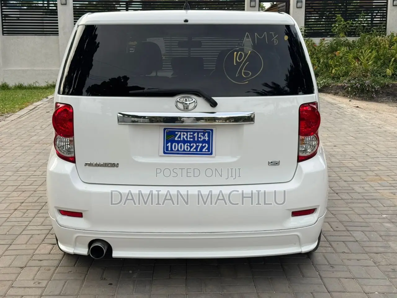 Toyota Corolla Rumion 2008 White