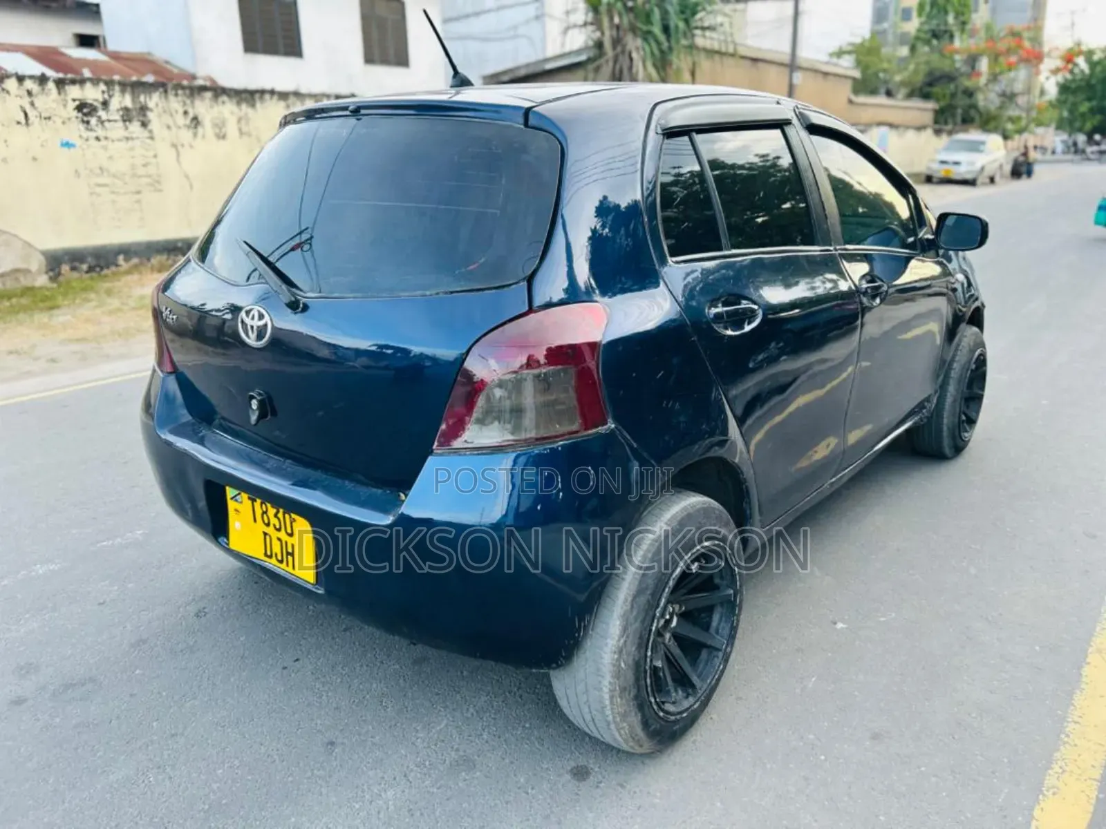 Toyota Vitz 1.0 FWD 3dr 2005 Blue