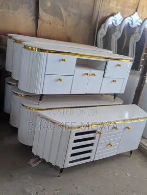 Tv Stand Five Fut High Quality