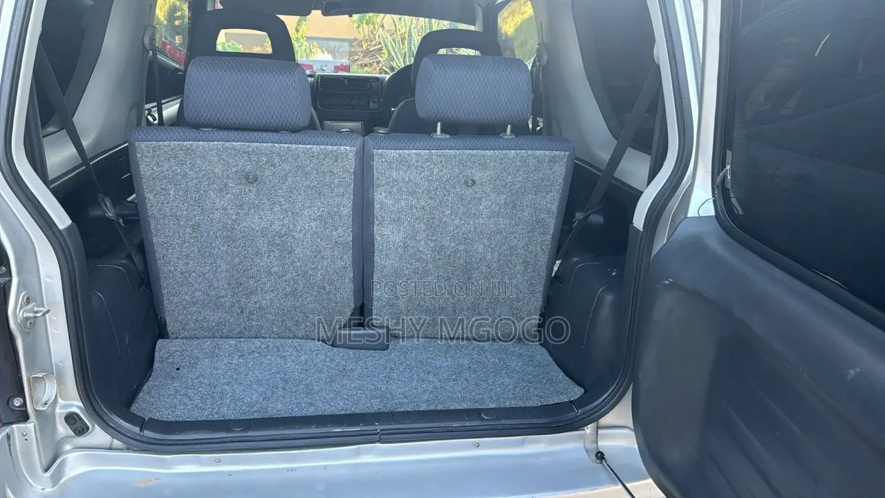 Suzuki Jimny 2002 Silver
