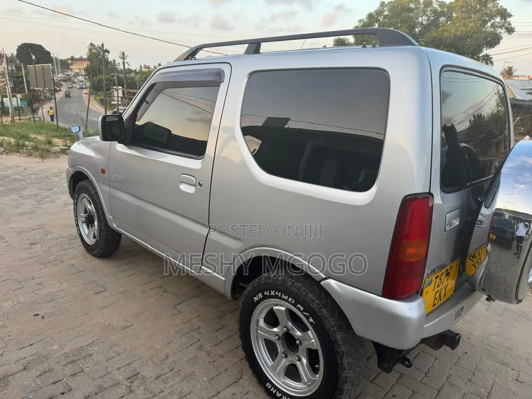 Suzuki Jimny 2002 Silver