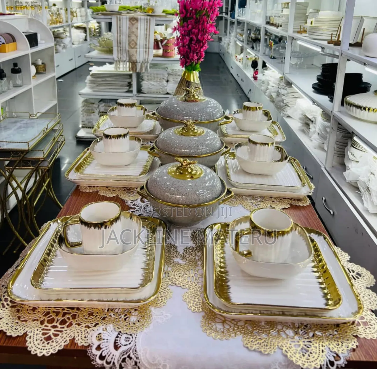 Gold Dinner Set 24pcs With Serving Bowls