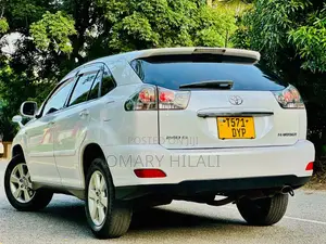 Toyota Harrier 2005 White