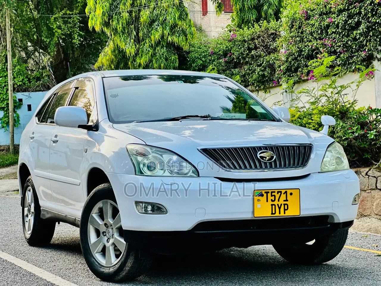 Toyota Harrier 2005 White