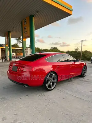 Audi A5 2015 Red