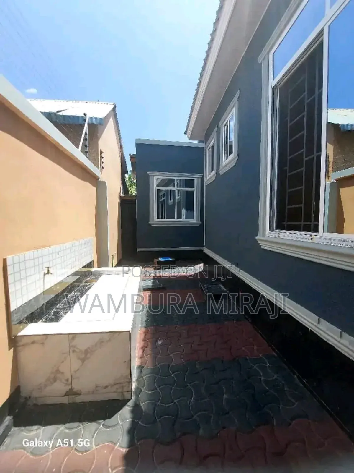 Furnished 4bdrm Block of Flats in Nyumba, Temeke for sale