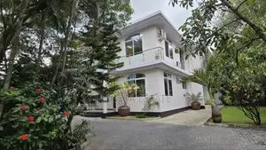 5bdrm House in Mikocheni for sale