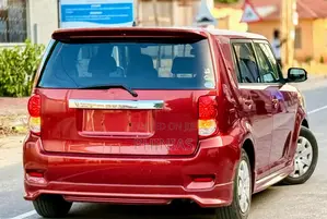 Toyota Corolla Rumion 2009 Red