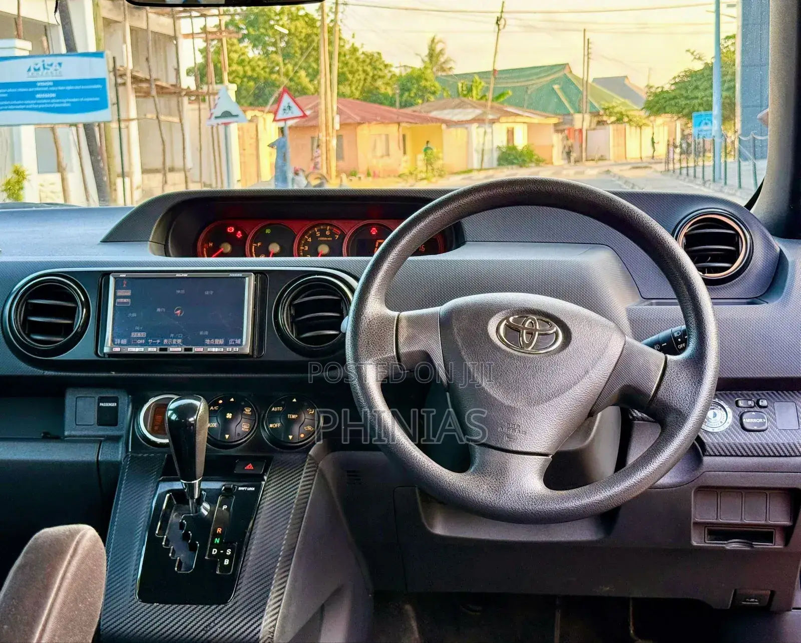 Toyota Corolla Rumion 2009 Red