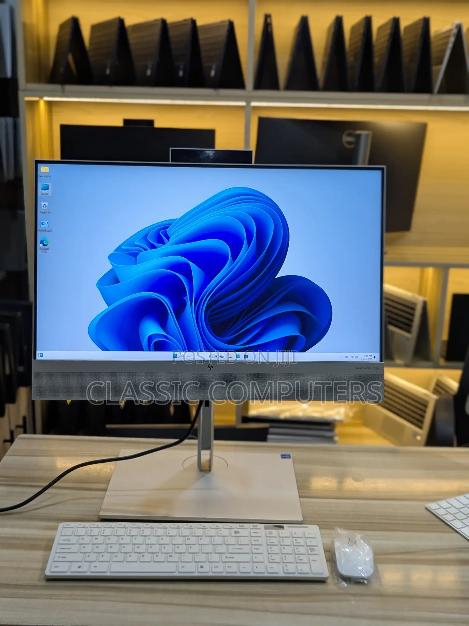 Desktop Computer HP 16GB Intel Core I7 SSD 512GB