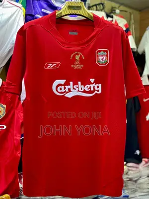 Liverpool 2005 Champions League Final Retro Football Shirt.