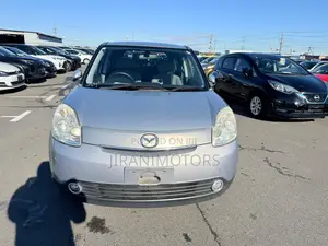 Mazda Verisa 2004 Silver