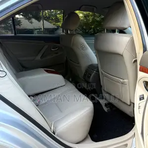 Toyota Camry 2008 Silver