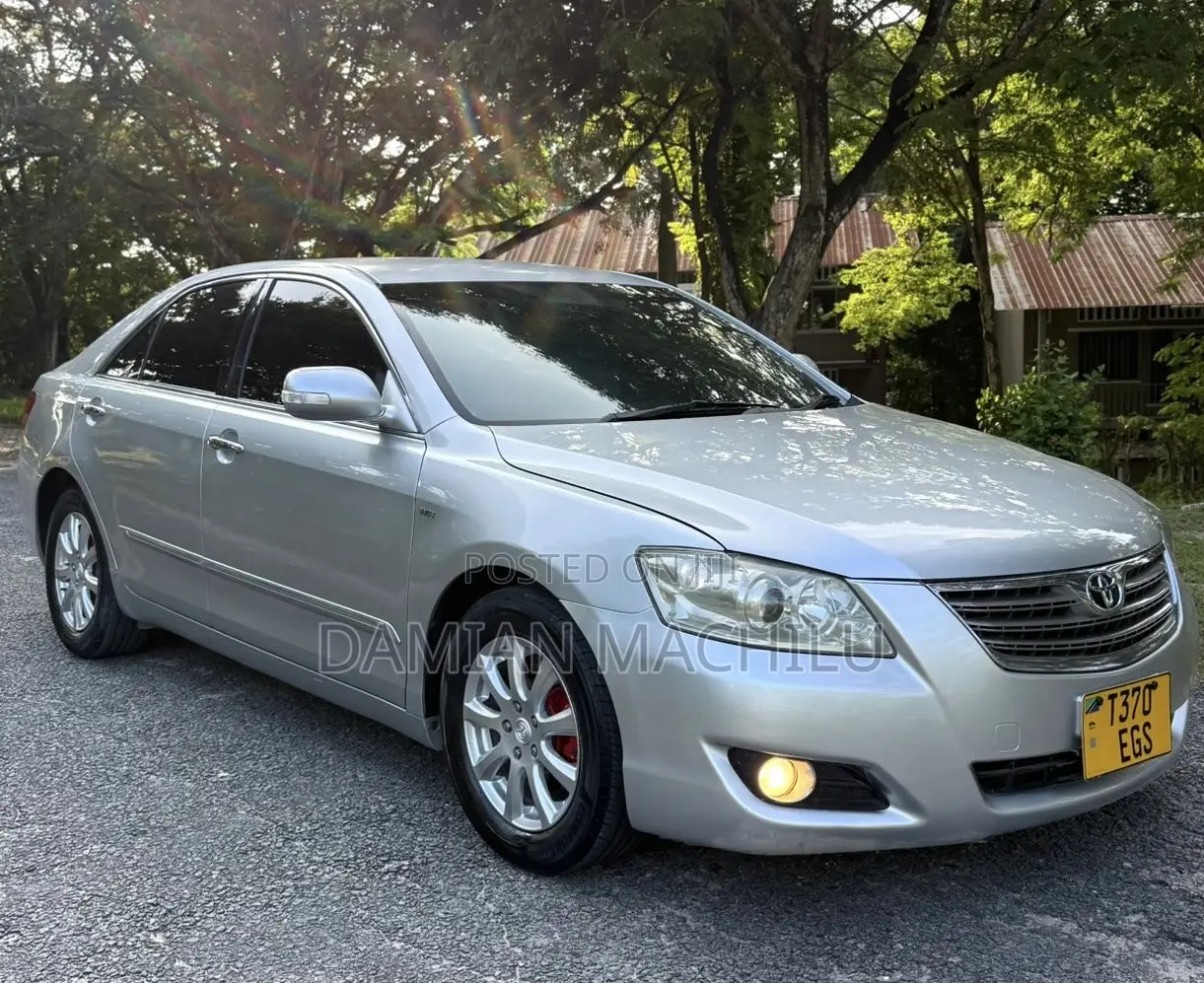 Toyota Camry 2008 Silver