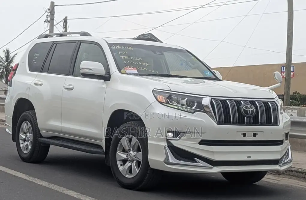 Toyota Land Cruiser Prado 2.7 2019 Off white