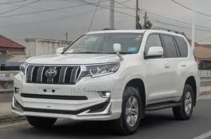 Toyota Land Cruiser Prado 2.7 2019 Off white