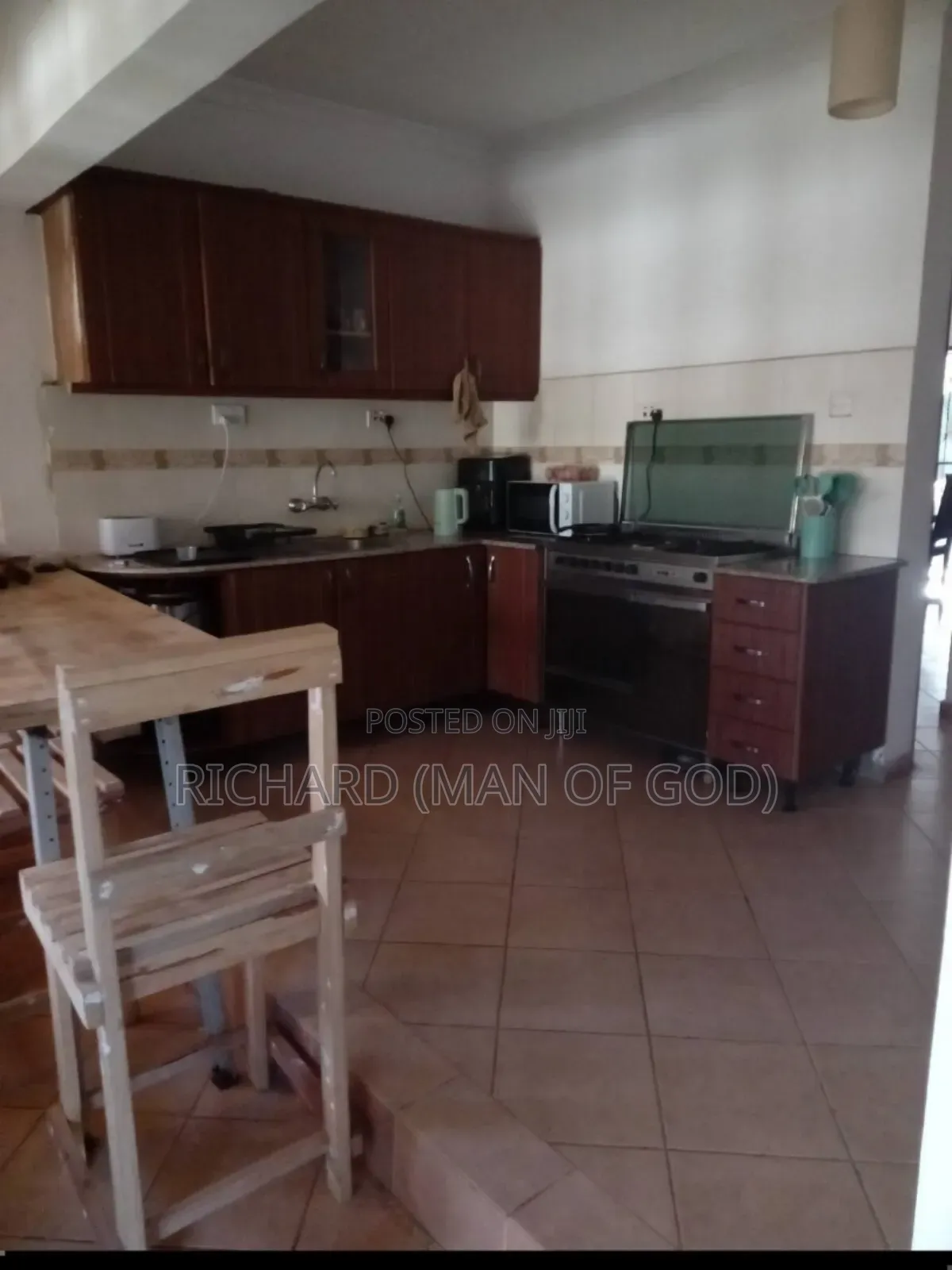 Furnished 3bdrm House in Central Business Area for rent