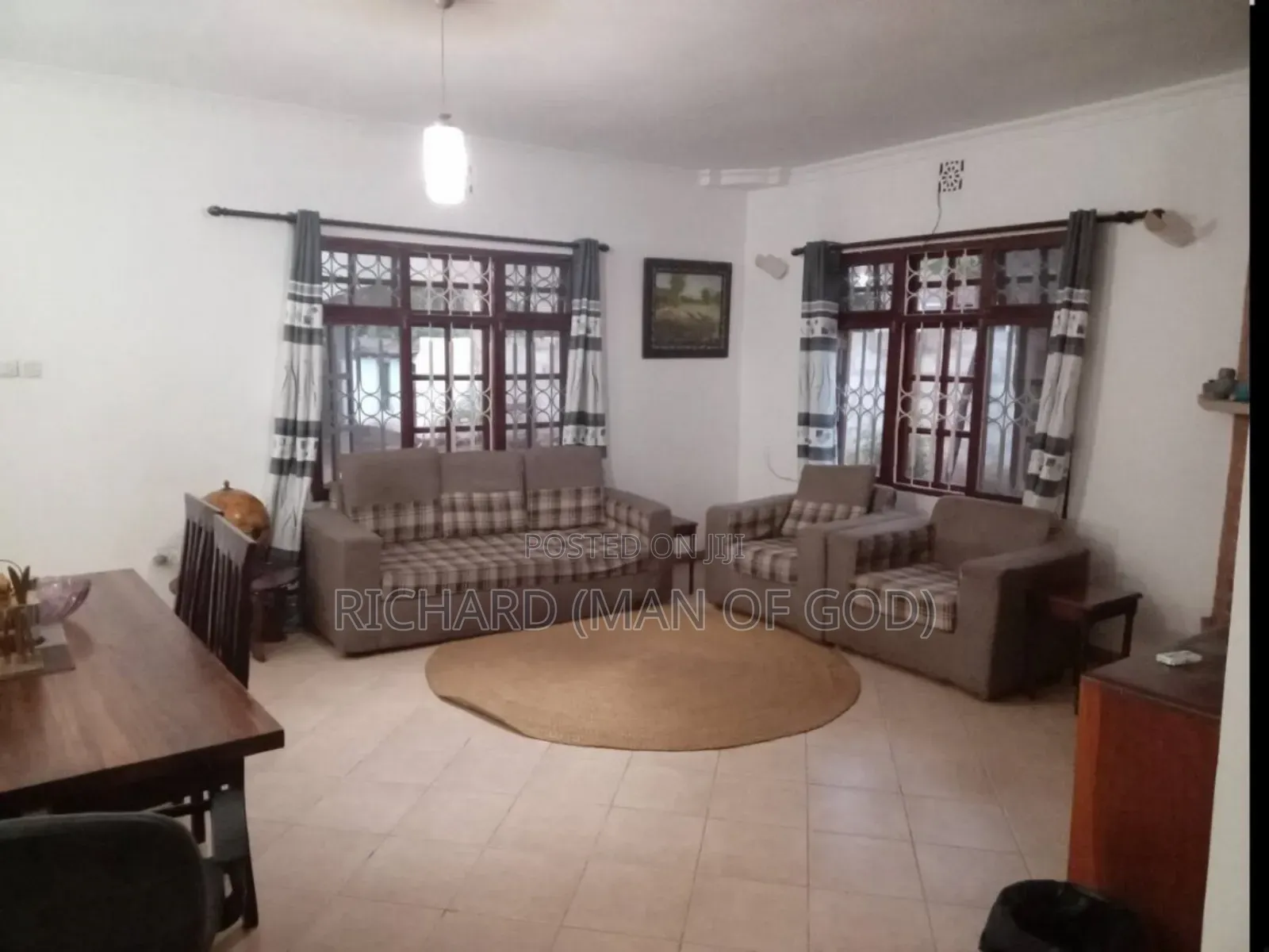 Furnished 3bdrm House in Central Business Area for rent