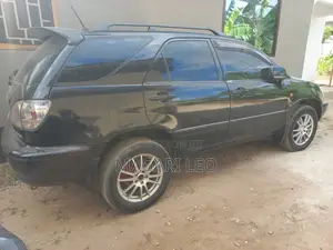 Toyota Harrier 2004 Black