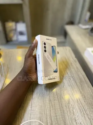 New Samsung Galaxy A16 5G 128 GB Black