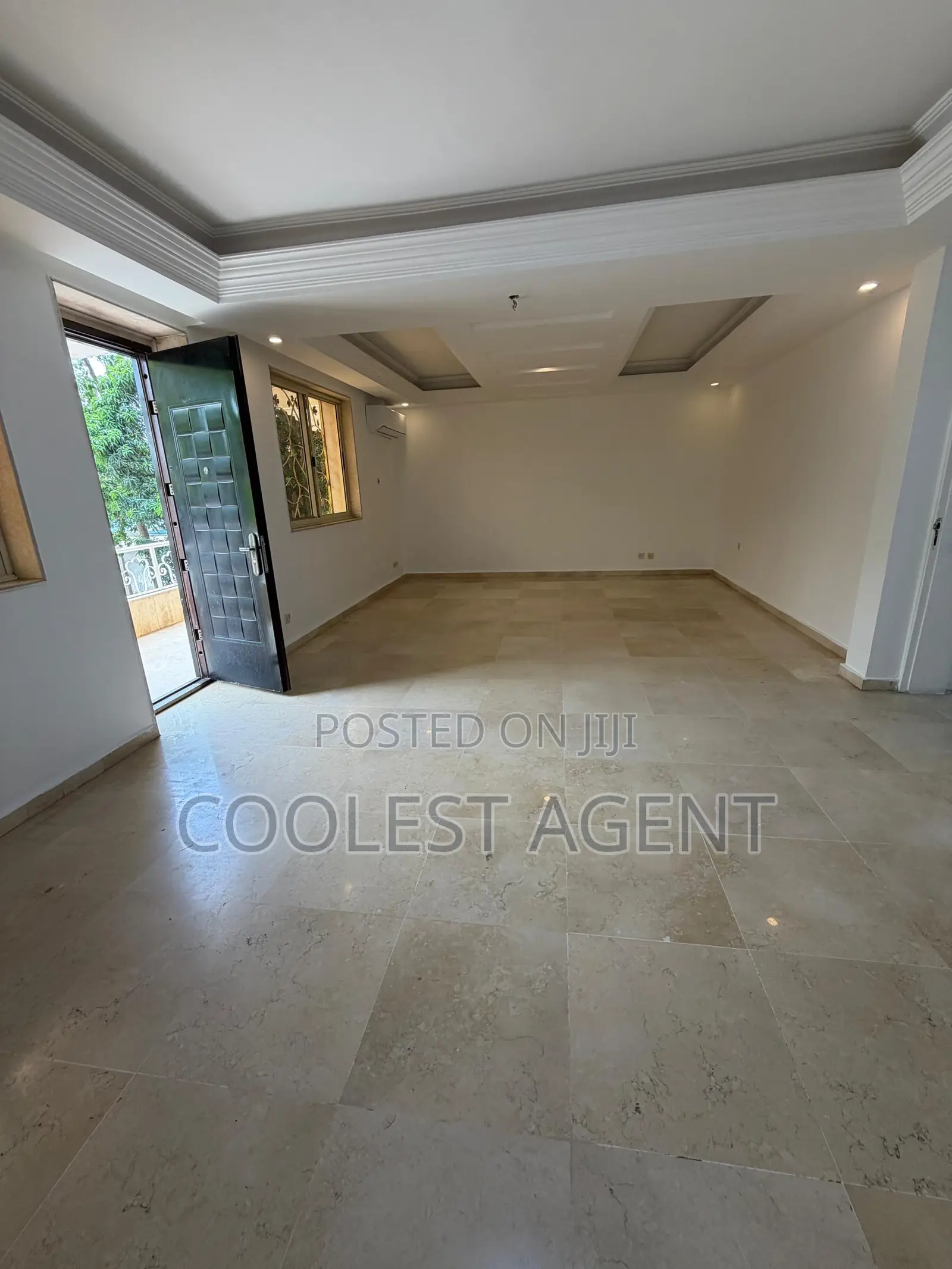 4bdrm Villa in Coolest Estate, Masaki for rent