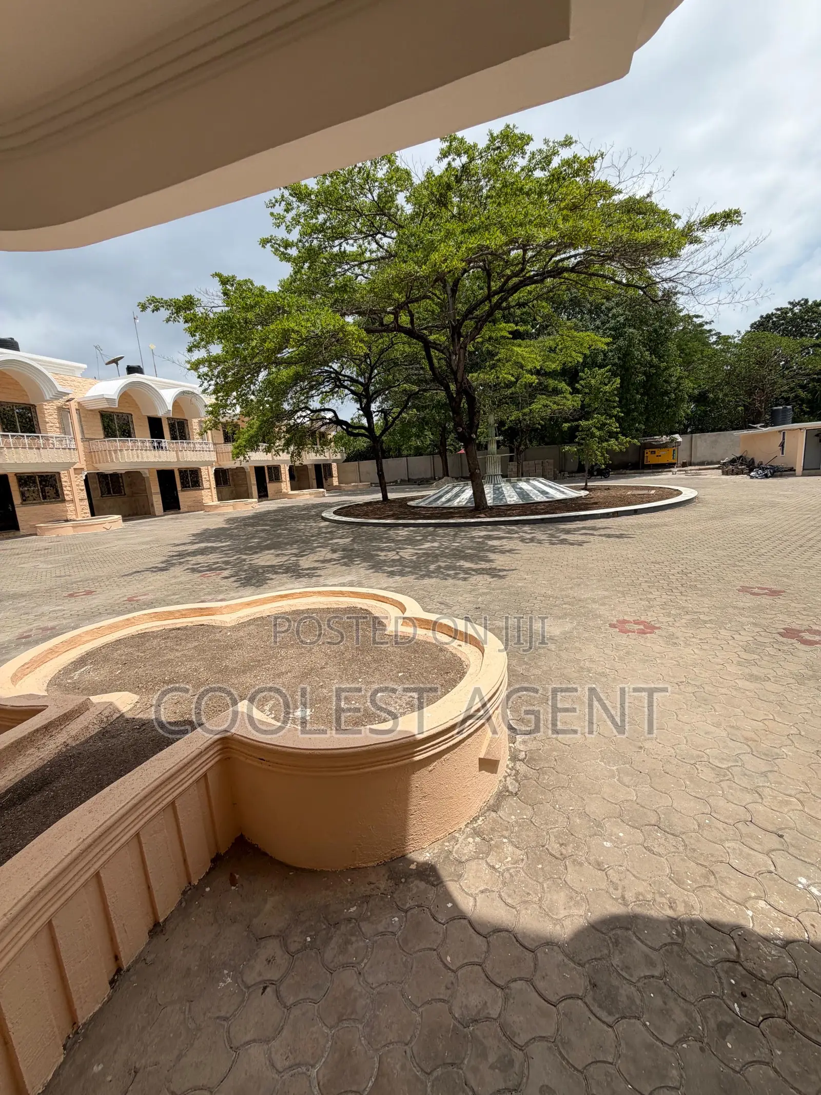 4bdrm Villa in Coolest Estate, Masaki for rent
