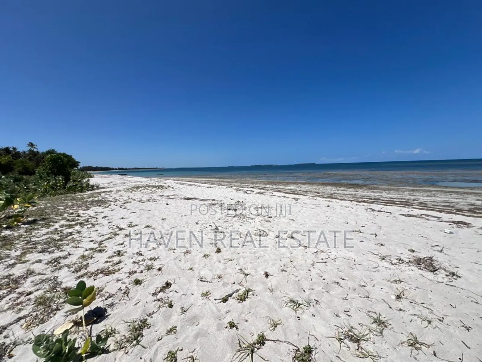 White Sand Beach Inauzwa Kigamboni Gezaulole