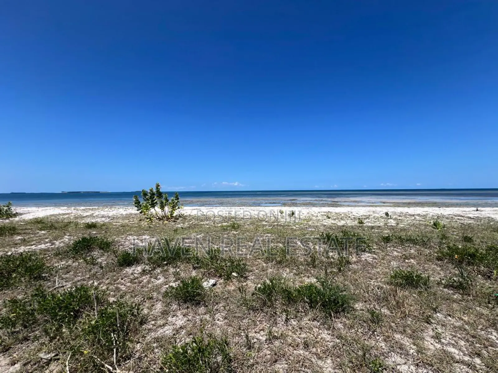 White Sand Beach Inauzwa Kigamboni Gezaulole