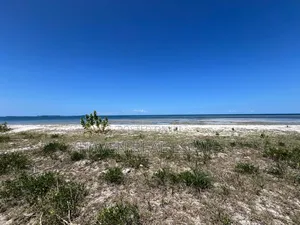 White Sand Beach Inauzwa Kigamboni Gezaulole