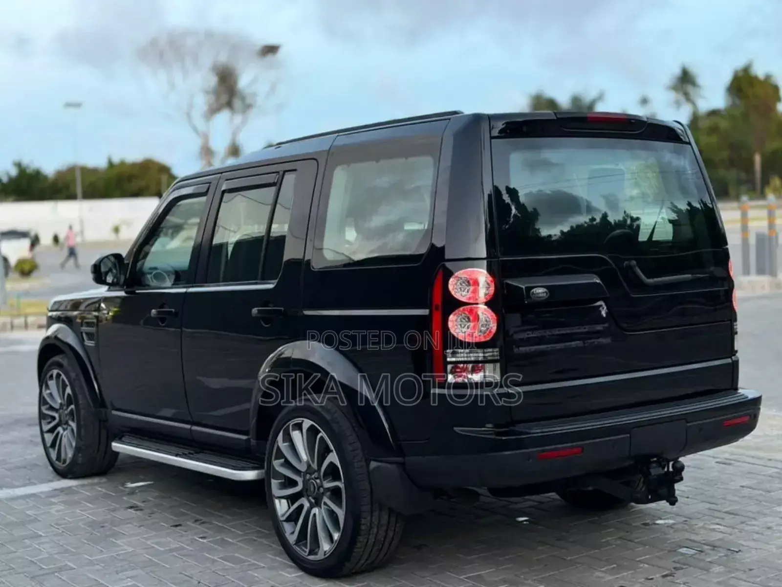Land Rover Discovery 2008 Black