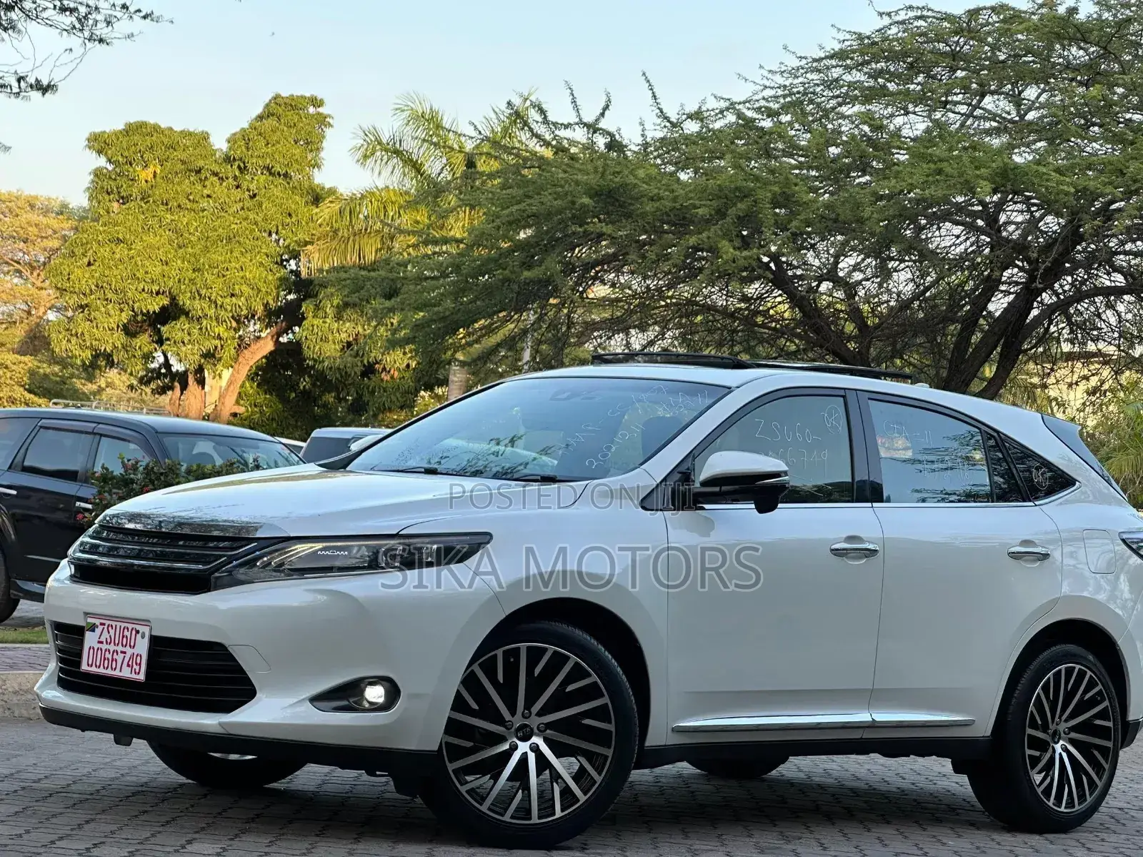 Toyota Harrier 2015 White