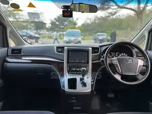 Toyota Alphard 2013 White