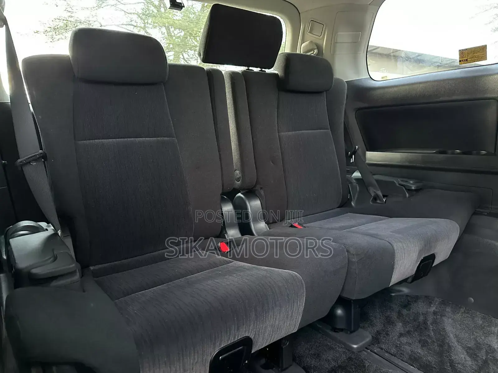 Toyota Alphard 2013 White
